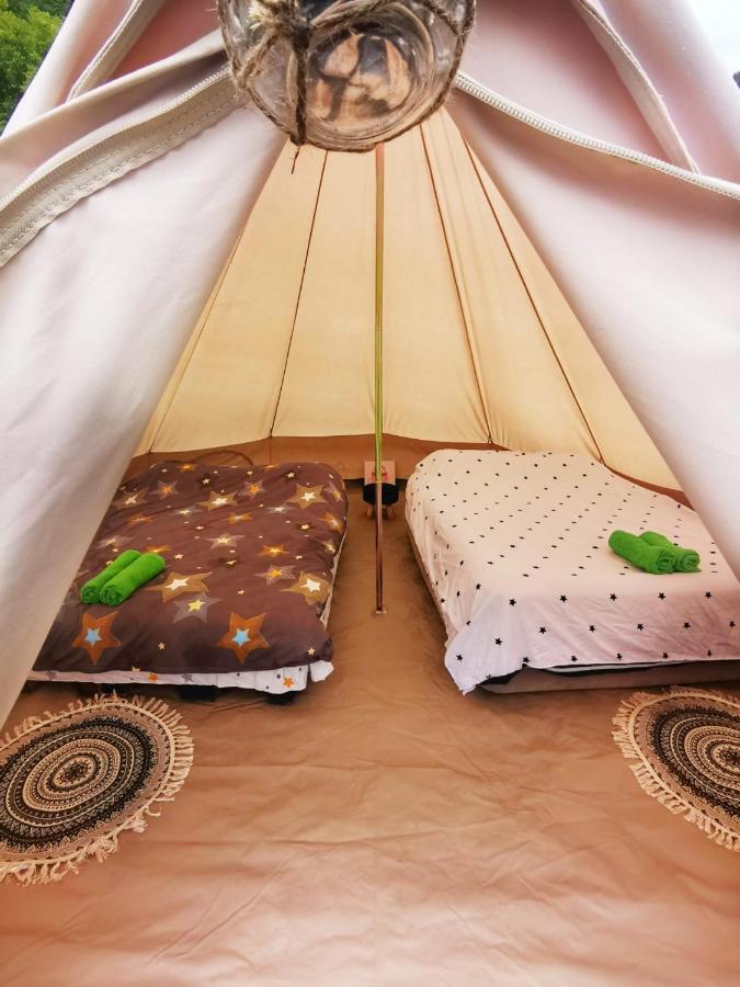 فندق Luna Rock Glamping Brezoi - Blue Scai المظهر الخارجي الصورة