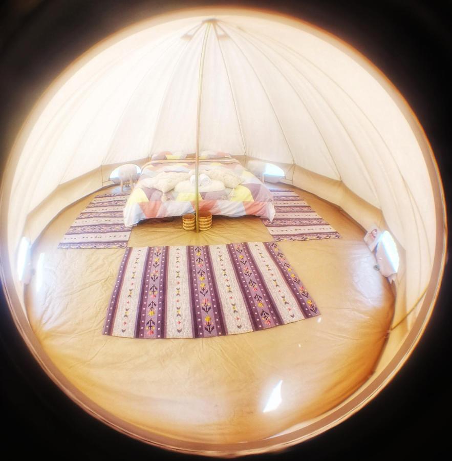 Luna Rock Glamping Brezoi - Blue Scai المظهر الخارجي الصورة